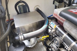 Photo 1739129 for 2005 Formula 330 Sun Sport  