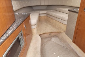 Photo 1739108 for 2005 Formula 330 Sun Sport  