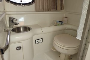 Photo 1739109 for 2005 Formula 330 Sun Sport  