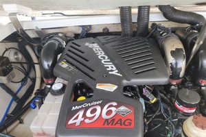 Photo 1739132 for 2005 Formula 330 Sun Sport  