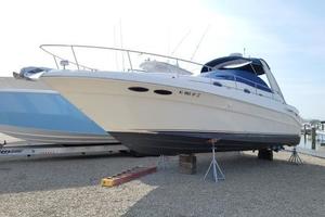 Photo 1736489 for 2002 Sea Ray 340 Sundancer  