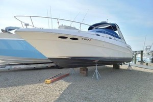 Photo 1739287 for 2002 Sea Ray 340 Sundancer  