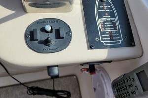 Photo 1739296 for 2002 Sea Ray 340 Sundancer  