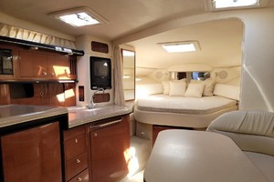 Photo 1739303 for 2002 Sea Ray 340 Sundancer  