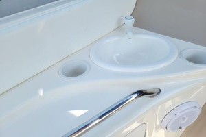 Photo 1739298 for 2002 Sea Ray 340 Sundancer  