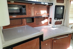 Photo 1739305 for 2002 Sea Ray 340 Sundancer  