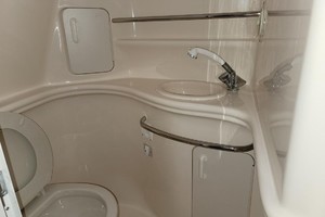 Photo 1739311 for 2002 Sea Ray 340 Sundancer  