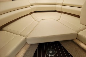 Photo 1739323 for 2014 Monterey 260 Sport Yacht  