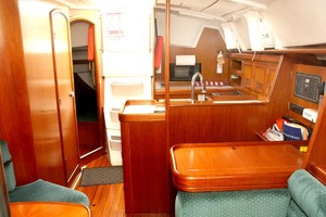 Photo 1739451 for 2001 Beneteau 361  