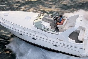 Photo 1739587 for 2002 Cruisers Yachts 3372 Express  