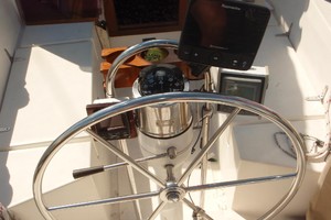 Photo 1739757 for 1977 Niagara Pilothouse Lorelei 