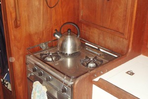 Photo 1739770 for 1977 Niagara Pilothouse Lorelei 