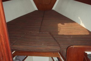 Photo 1739760 for 1977 Niagara Pilothouse Lorelei 