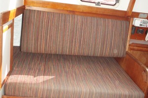 Photo 1739762 for 1977 Niagara Pilothouse Lorelei 