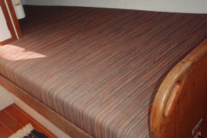 Photo 1739761 for 1977 Niagara Pilothouse Lorelei 