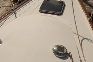 Photo 1739746 for 1977 Niagara Pilothouse Lorelei 