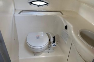 Photo 1739859 for 2004 Bayliner 2655 Ciera Seas the Day 