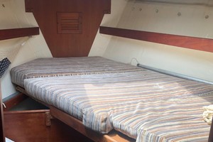 Photo 1739943 for 1978 Hinterhoeller Niagara 35 Orca 