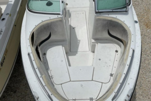 Photo 1739853 for 2003 Seaswirl Striper 2101 Dual Console OB  