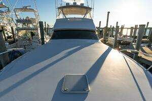 2002 Viking 52 Convertible thumbnail 2