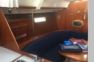 SILVA S PEACEFUL WARRIOR 37ft Beneteau Yacht For Sale