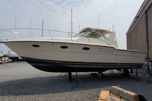 A Salt Weapon 33ft Tiara Yachts Yacht For Sale