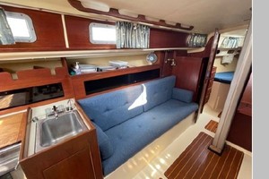 Aeolius 34ft Pearson Yacht For Sale