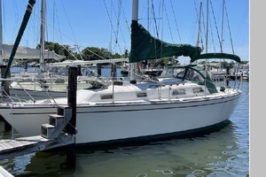 Aeolius 34ft Pearson Yacht For Sale