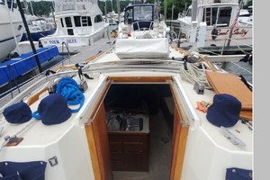 Carolyn 34ft Sabre Yacht For Sale