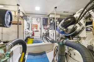 2000 Pacific Mariner 65 Motoryacht thumbnail 45