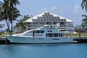 2000 Pacific Mariner 65 Motoryacht thumbnail 5