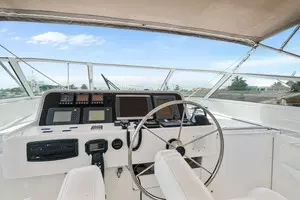 2000 Pacific Mariner 65 Motoryacht thumbnail 6