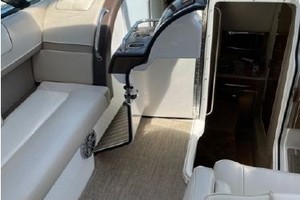 Blue  amp  Grey 35ft Formula Yacht For Sale