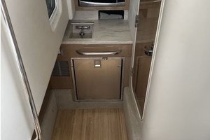Blue  amp  Grey 35ft Formula Yacht For Sale