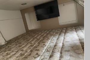 Blue  amp  Grey 35ft Formula Yacht For Sale