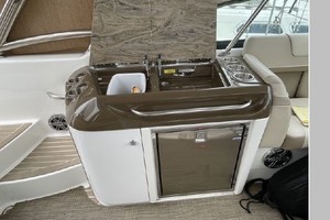 Blue  amp  Grey 35ft Formula Yacht For Sale