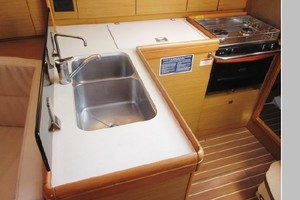 KISMET 36ft Jeanneau Yacht For Sale