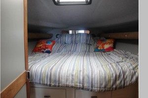 Attitude Adjustment 33ft Cruisers Yacht For Sale