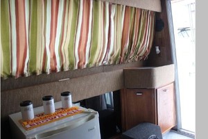 Attitude Adjustment 33ft Cruisers Yacht For Sale