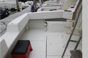 Attitude Adjustment 33ft Cruisers Yacht For Sale