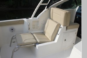 23ft Pursuit Yacht For Sale