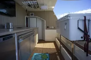 2000 Ferretti Yachts Custom Line 94 thumbnail 53