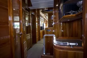 2000 Ferretti Yachts Custom Line 94 thumbnail 16