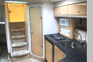 ROBERT NICOLE 37ft Maxum Yacht For Sale
