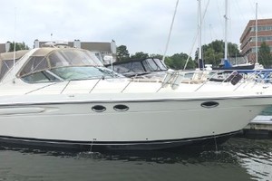 ROBERT NICOLE 37ft Maxum Yacht For Sale