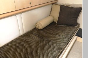 ROBERT NICOLE 37ft Maxum Yacht For Sale