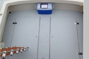 Summer Island 31ft Silverton Yacht For Sale