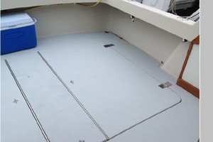 Summer Island 31ft Silverton Yacht For Sale