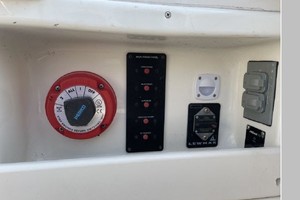26ft Monterey Yacht For Sale