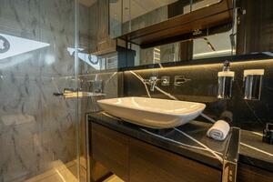 65ft Sunseeker Yacht For Sale